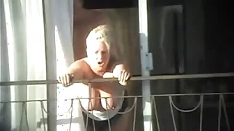 sex and balcony (voyeur caught)